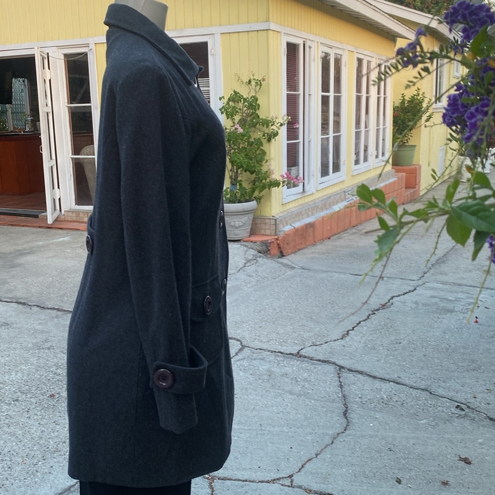 Basic Edge Cloting Gray Dress Coat - image 5